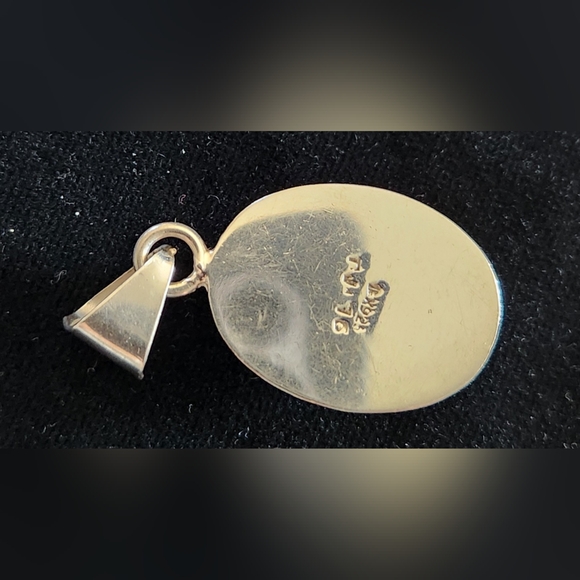 Red Coral Sterling Silver Pendant - Picture 5 of 5